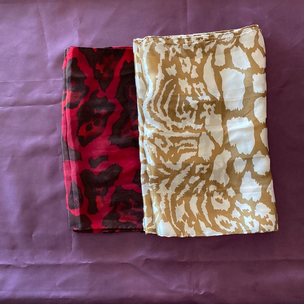 Oblong scarfs